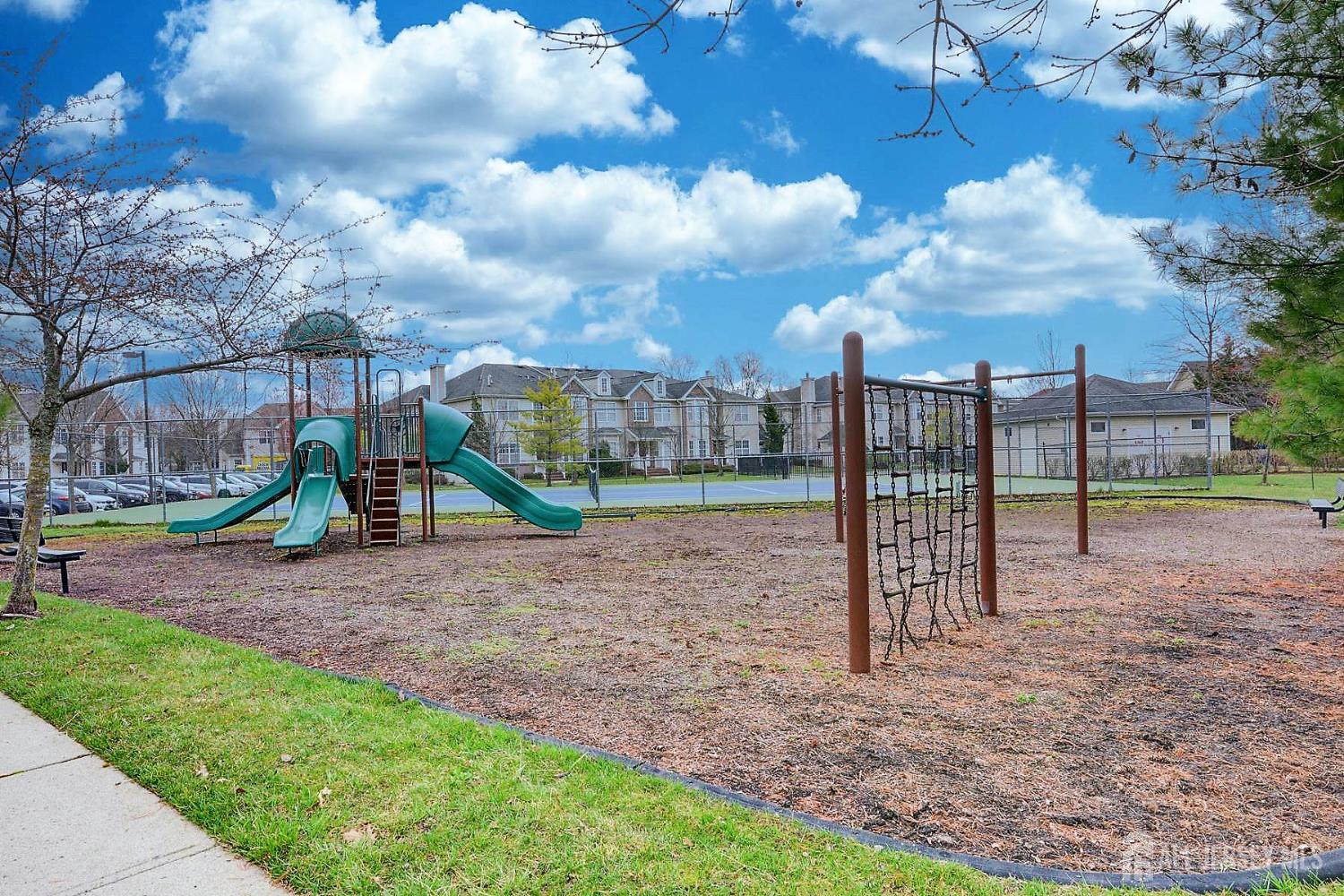 54 Forest Drive, Piscataway, NJ, 08854