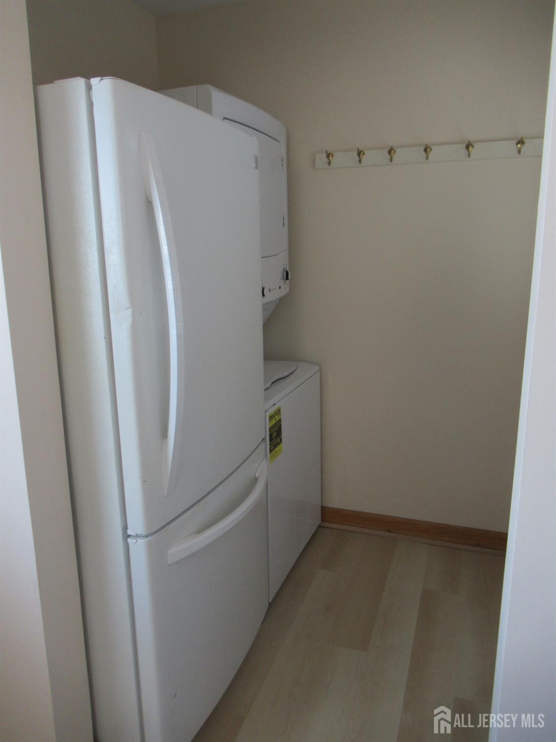 38 Eisenhower Drive, Sayreville, NJ, 08872