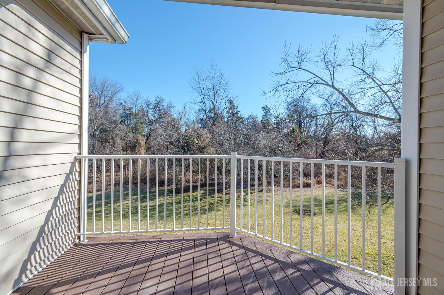 29 Amberly, Franklin, NJ, 08823