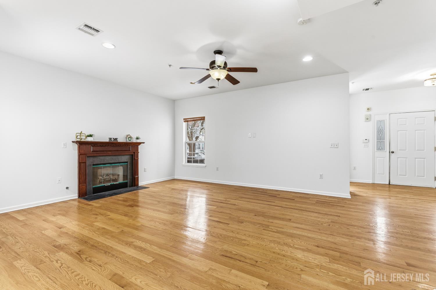 54 Forest Drive, Piscataway, NJ, 08854