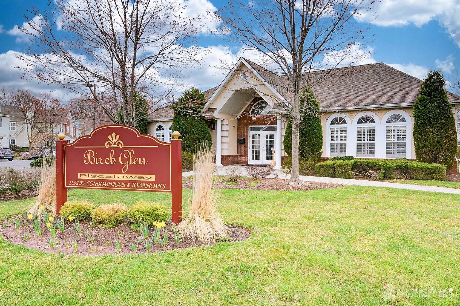 54 Forest Drive, Piscataway, NJ, 08854