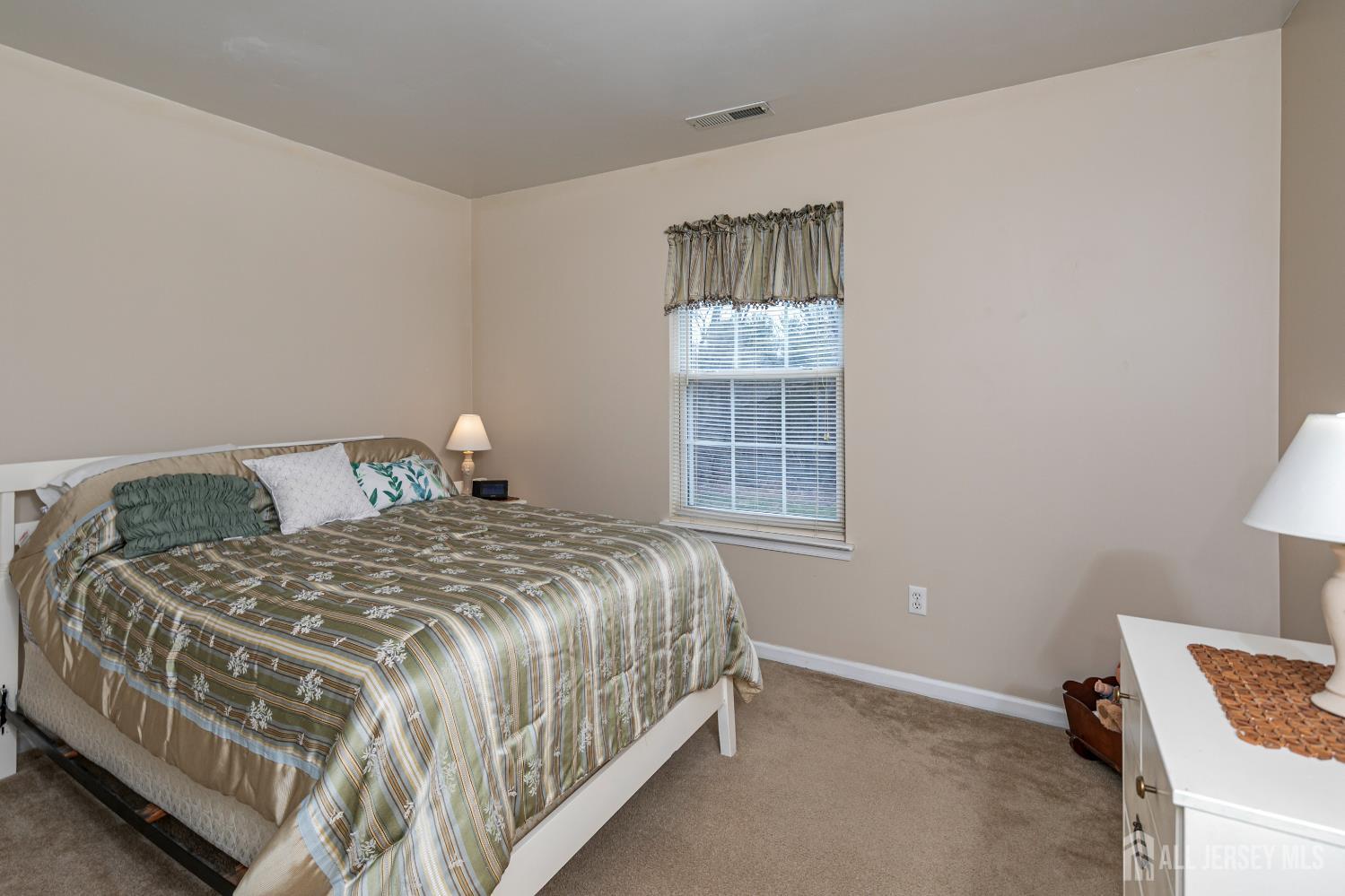 4 Gramercy Road, South Brunswick, NJ, 08852