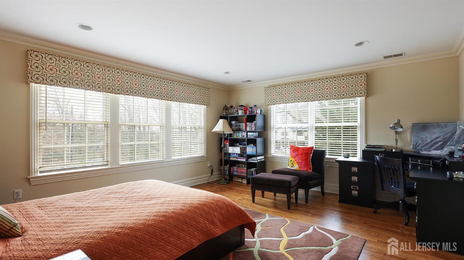 1 Hayduk Drive, Edison, NJ, 08820