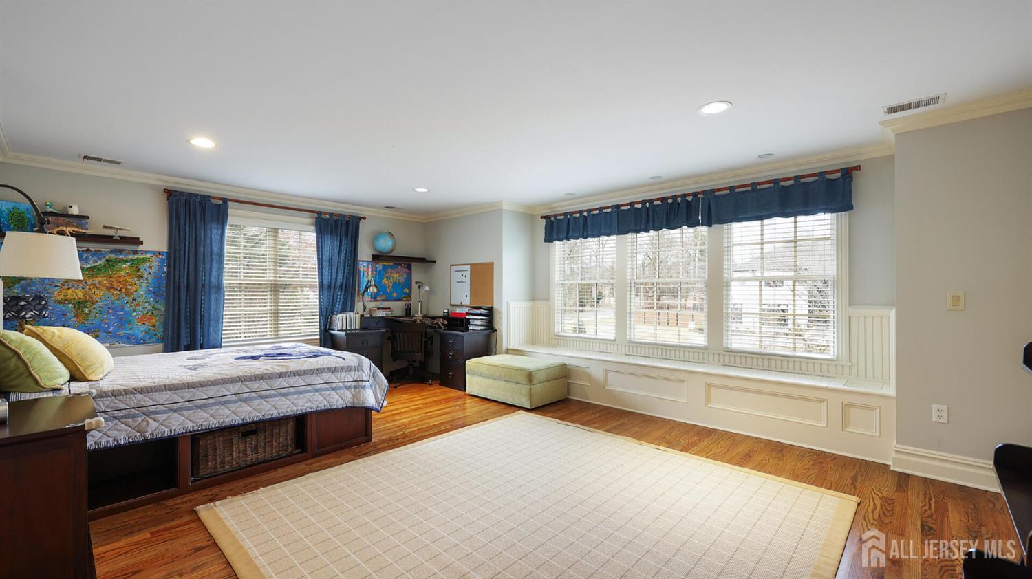 1 Hayduk Drive, Edison, NJ, 08820