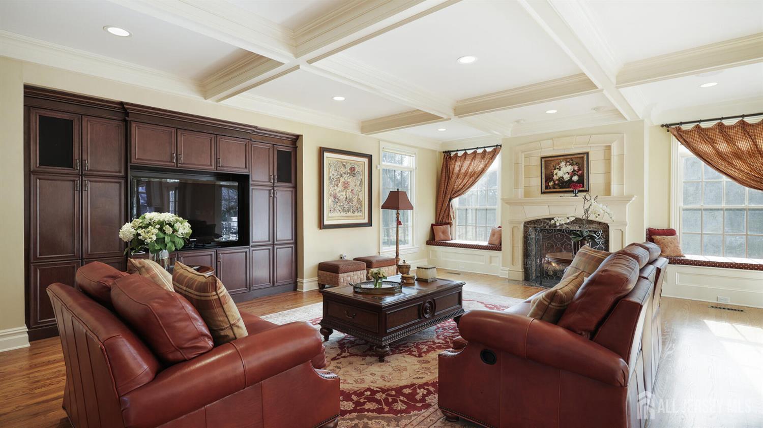 1 Hayduk Drive, Edison, NJ, 08820