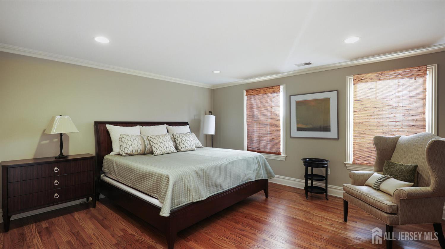 1 Hayduk Drive, Edison, NJ, 08820