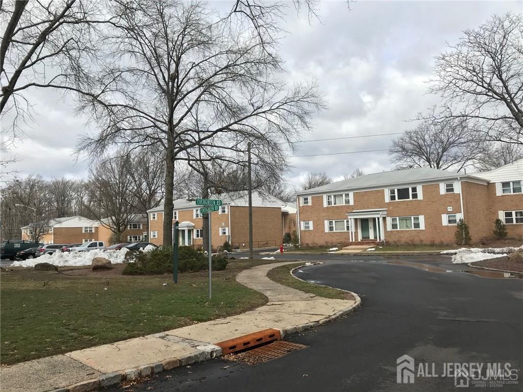 Homes for Sale in Edison, NJ