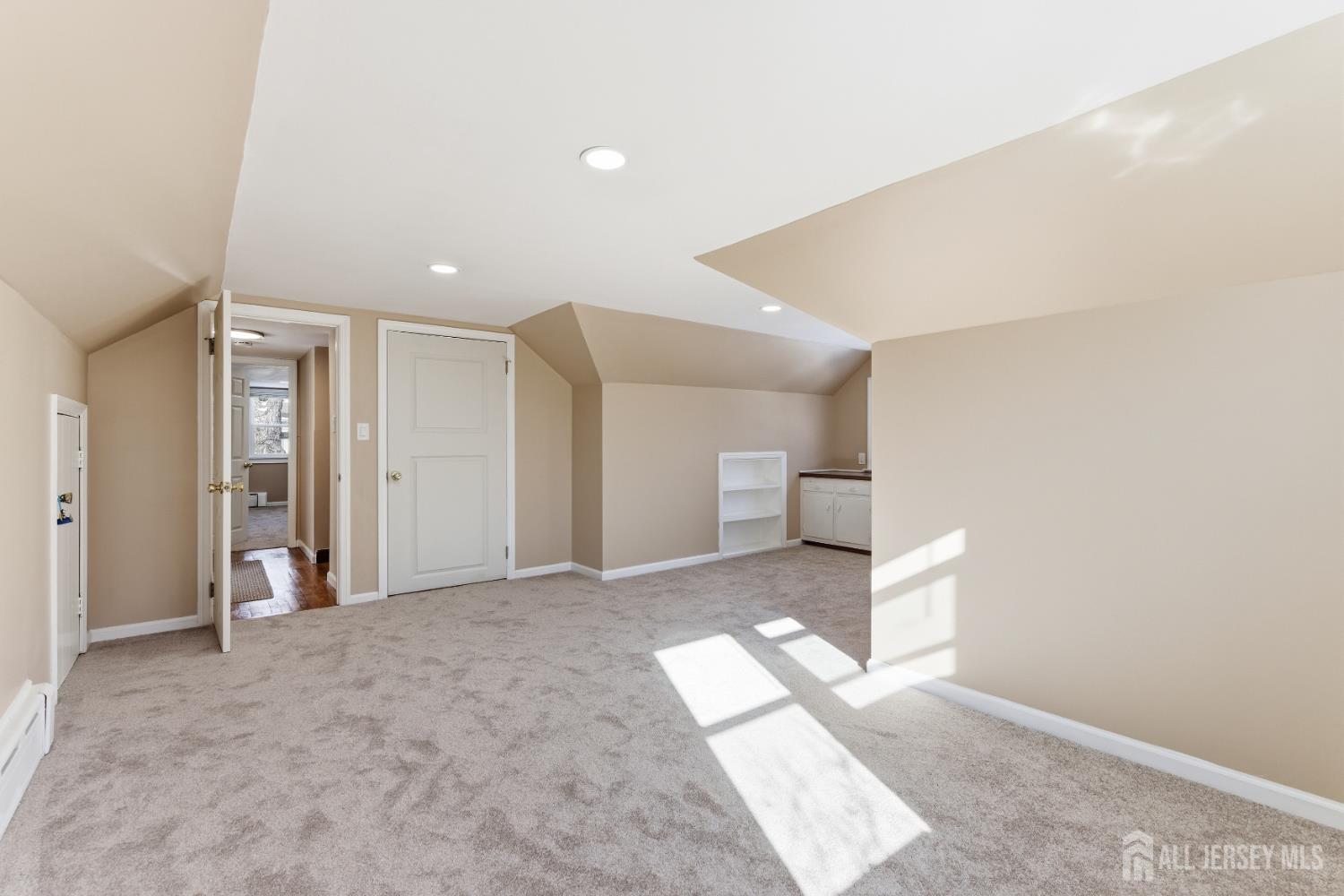 219 Plainfield Road, Edison, NJ, 08820