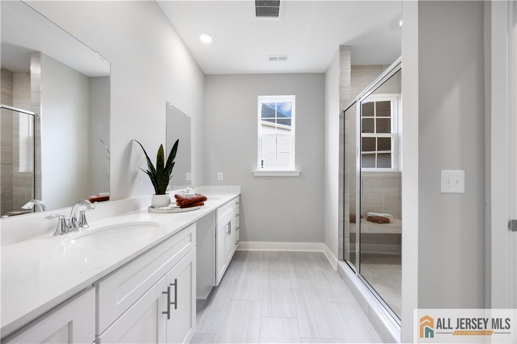 3 Wembley Court, Monroe, NJ, 08831