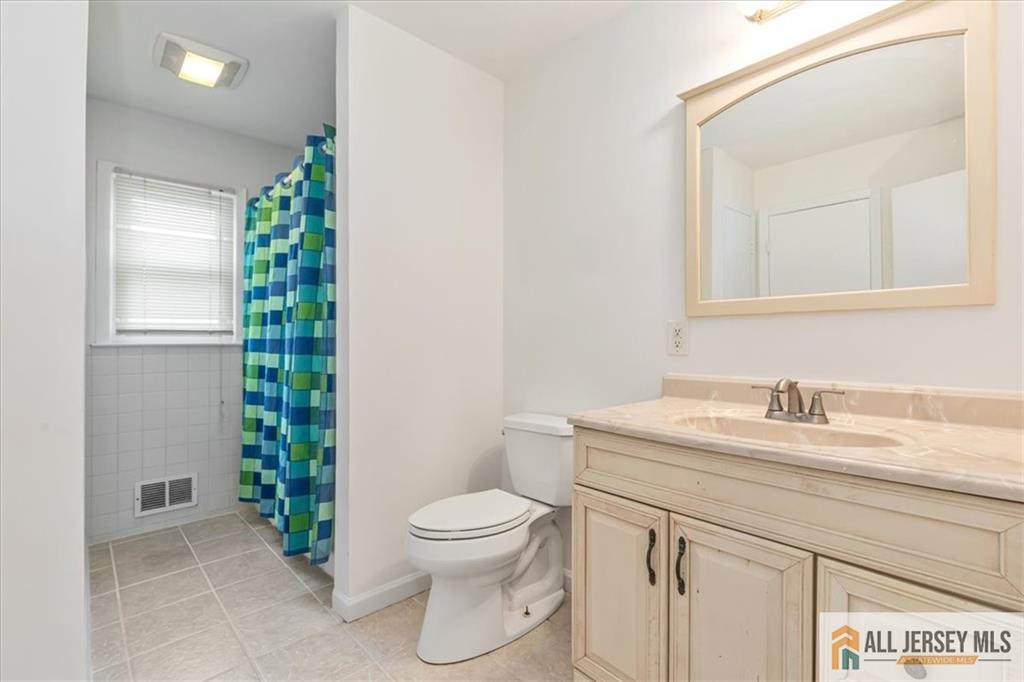 19 Lonsdale Drive, South Plainfield, NJ, 07080