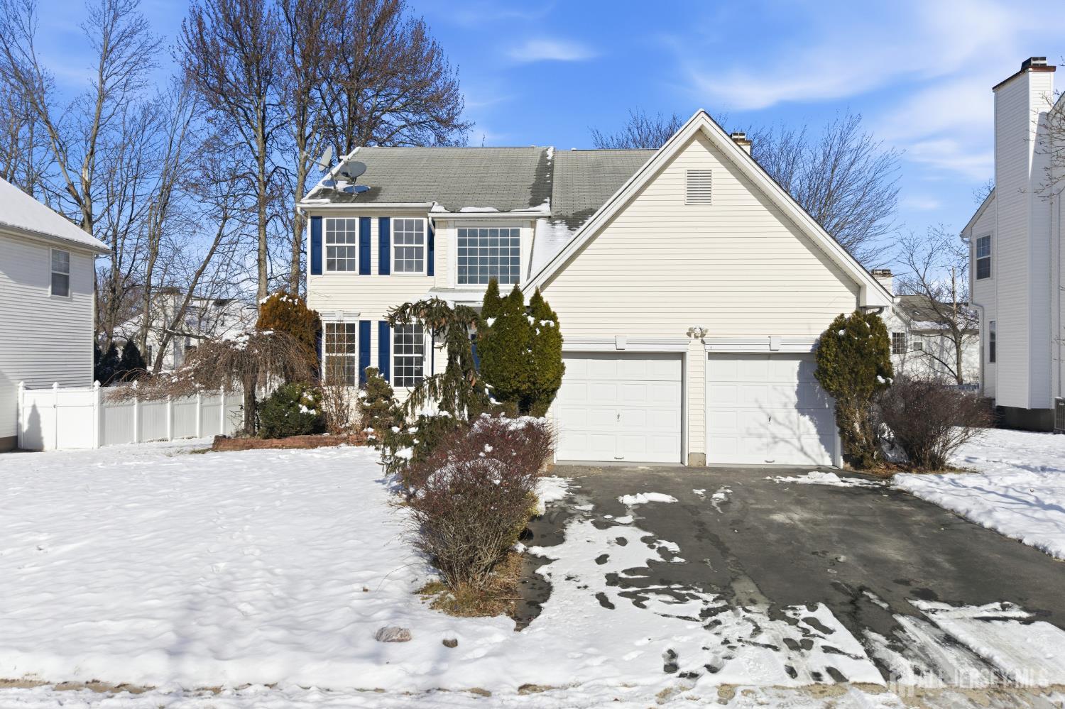 16 Rolling Brook Drive, Edison, NJ, 08820