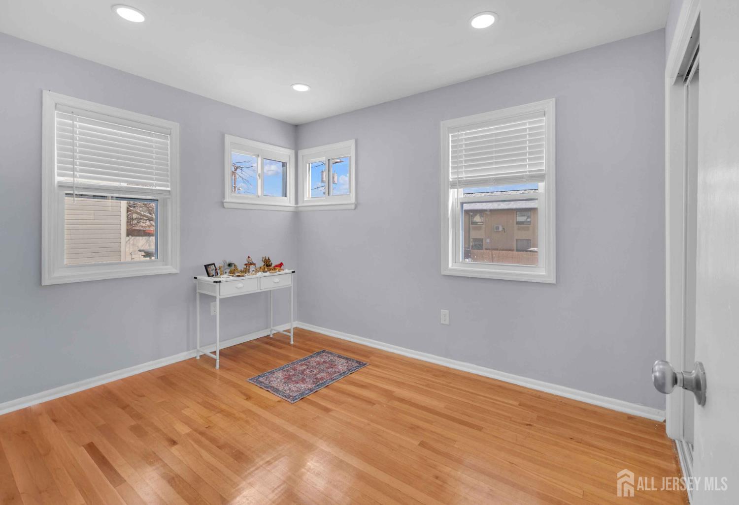 160 Brown Avenue, Woodbridge Proper, NJ, 08830