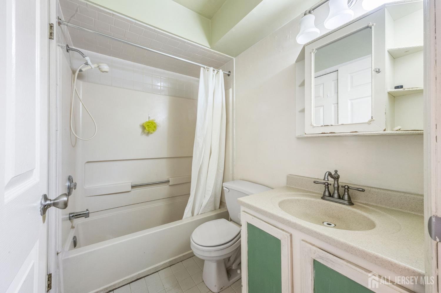 1036 Waterford, Edison, NJ, 08817