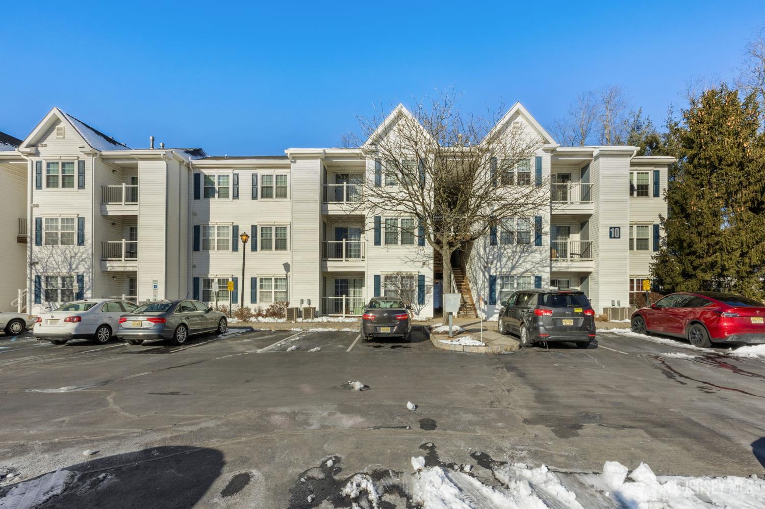 1123 Waterford Drive, Edison, NJ, 08817