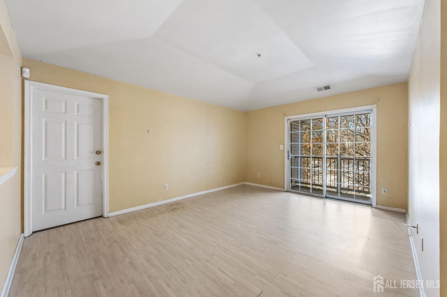 1036 Waterford, Edison, NJ, 08817