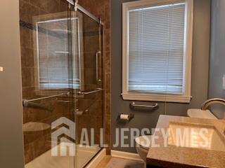 12 Burlew, Sayreville, NJ, 08859