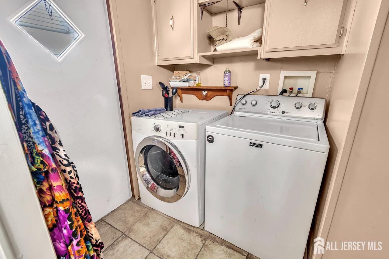 139 W Village, Spotswood, NJ, 08884