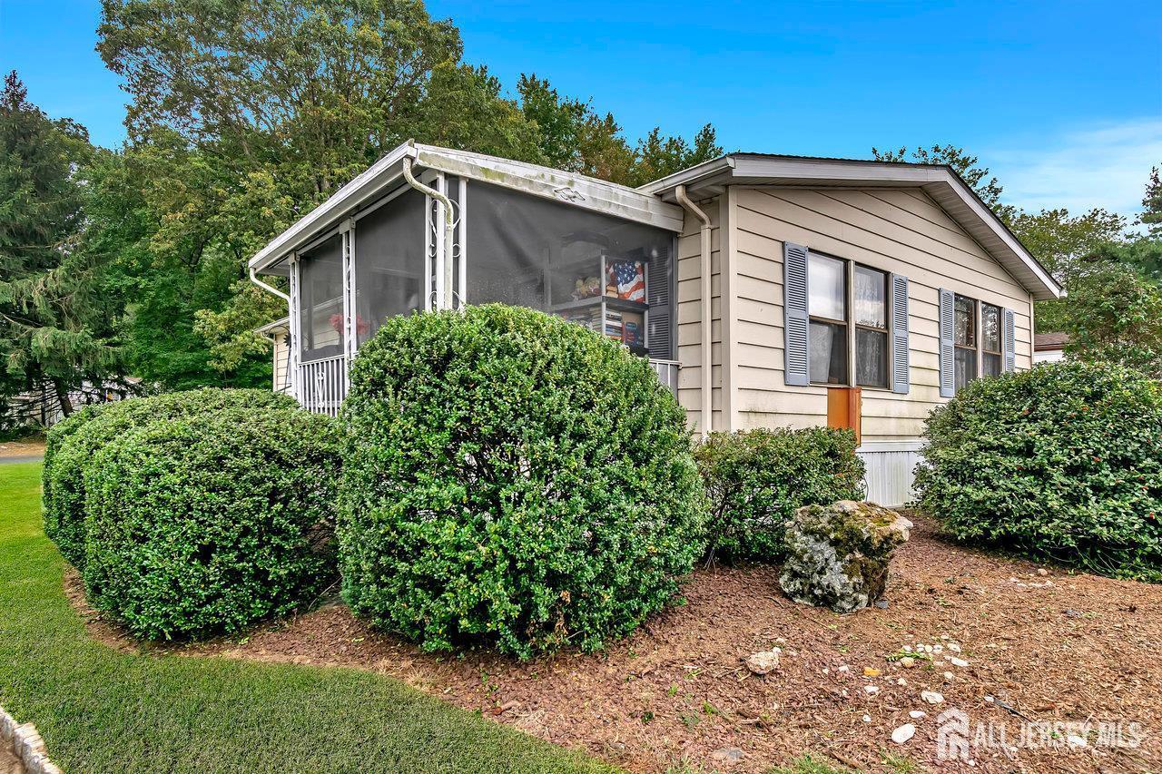 139 W Village, Spotswood, NJ, 08884