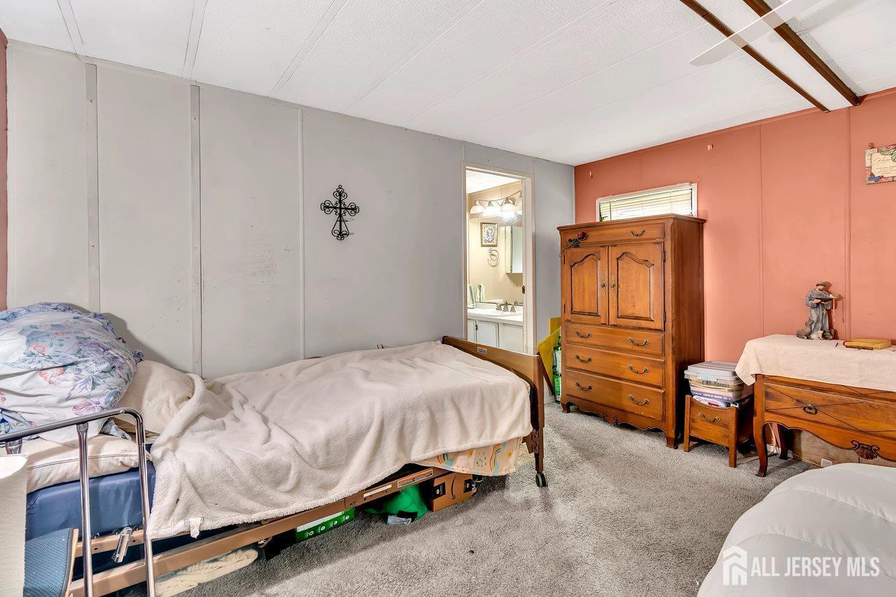 139 W Village, Spotswood, NJ, 08884