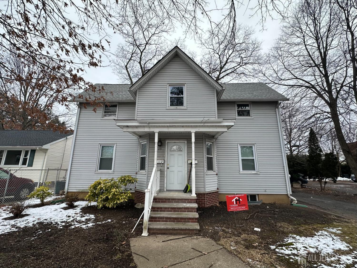 125 College Drive, Edison, NJ, 08817 125 College Drive, Edison, NJ, 08817