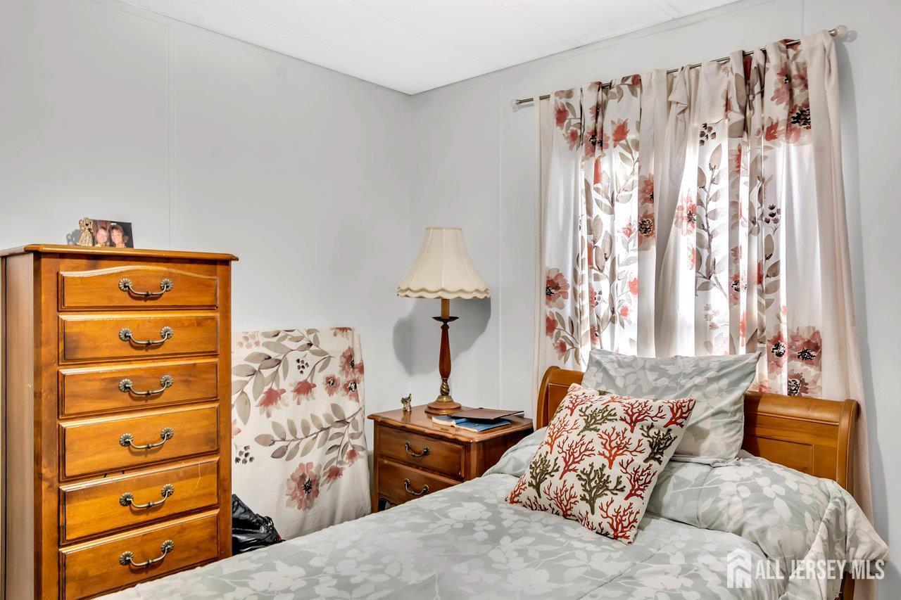 139 W Village, Spotswood, NJ, 08884