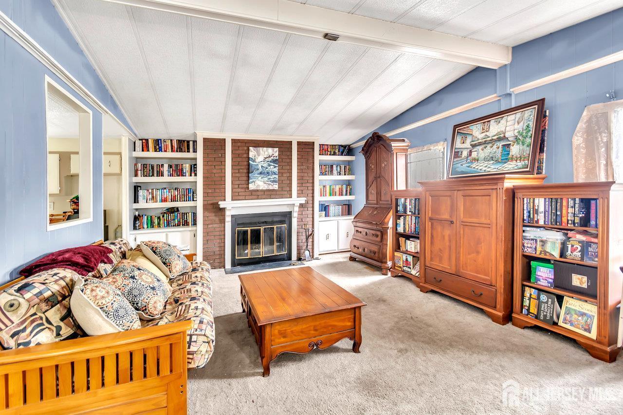 139 W Village, Spotswood, NJ, 08884