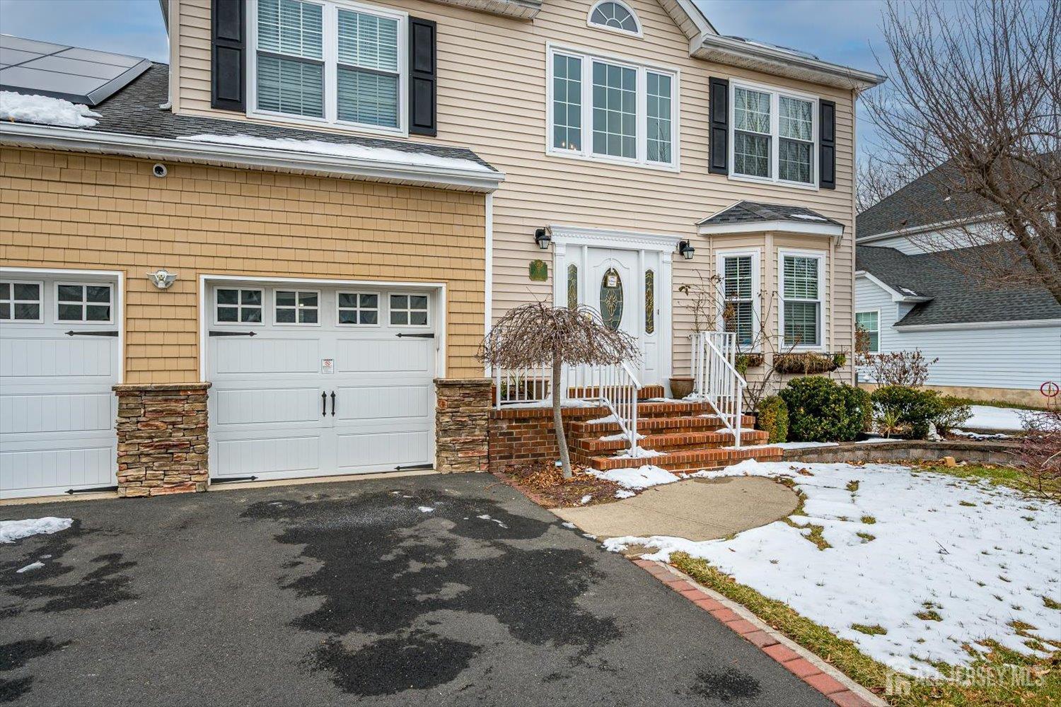 Homes for sale in South Brunswick, NJ | 6 Brittany Wy, South Brunswick, NJ 08824 | MLS# 2610151R