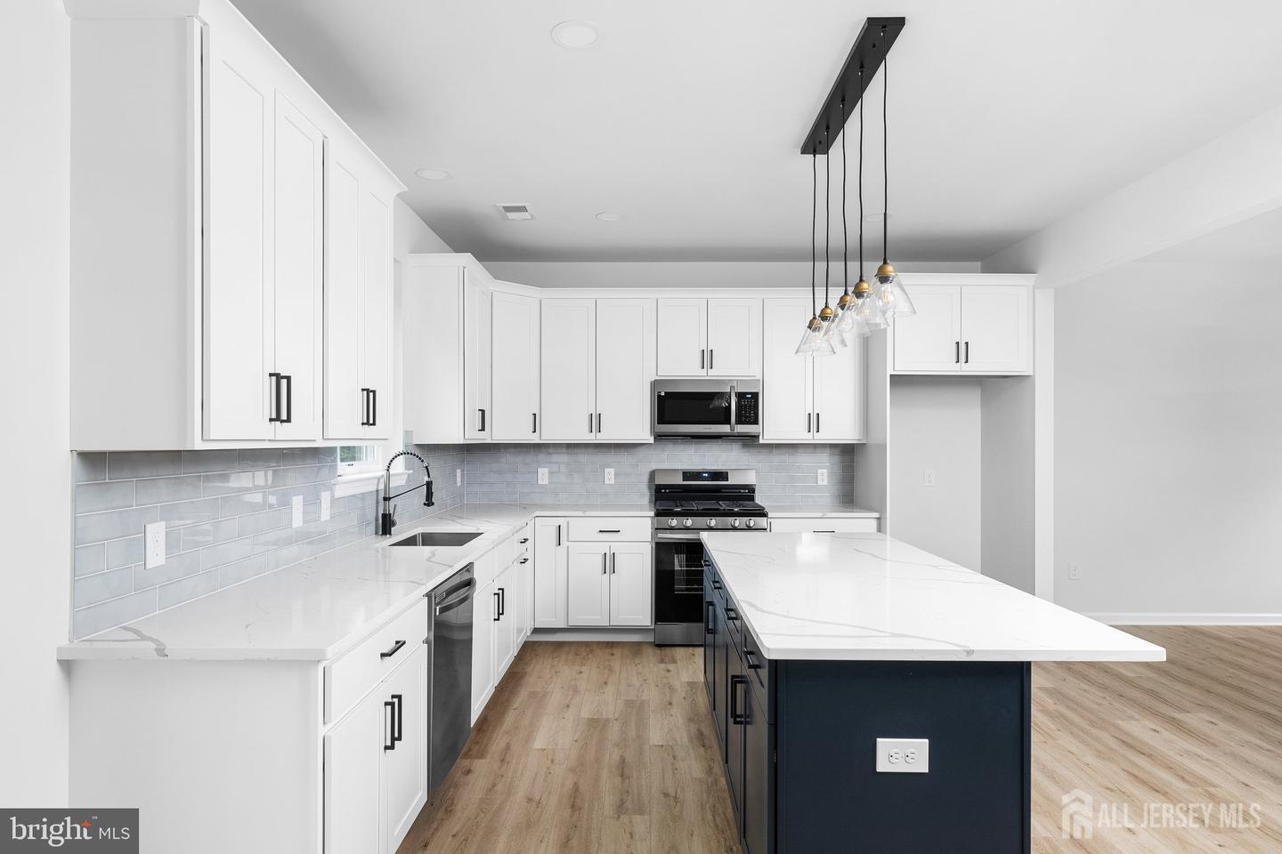 80 Taft, Hamilton, NJ, 08610