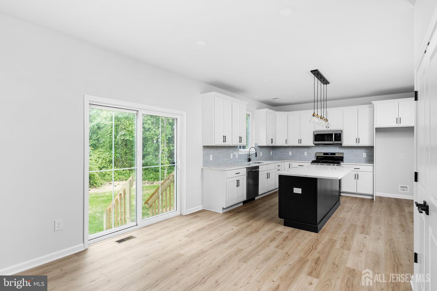 80 Taft, Hamilton, NJ, 08610