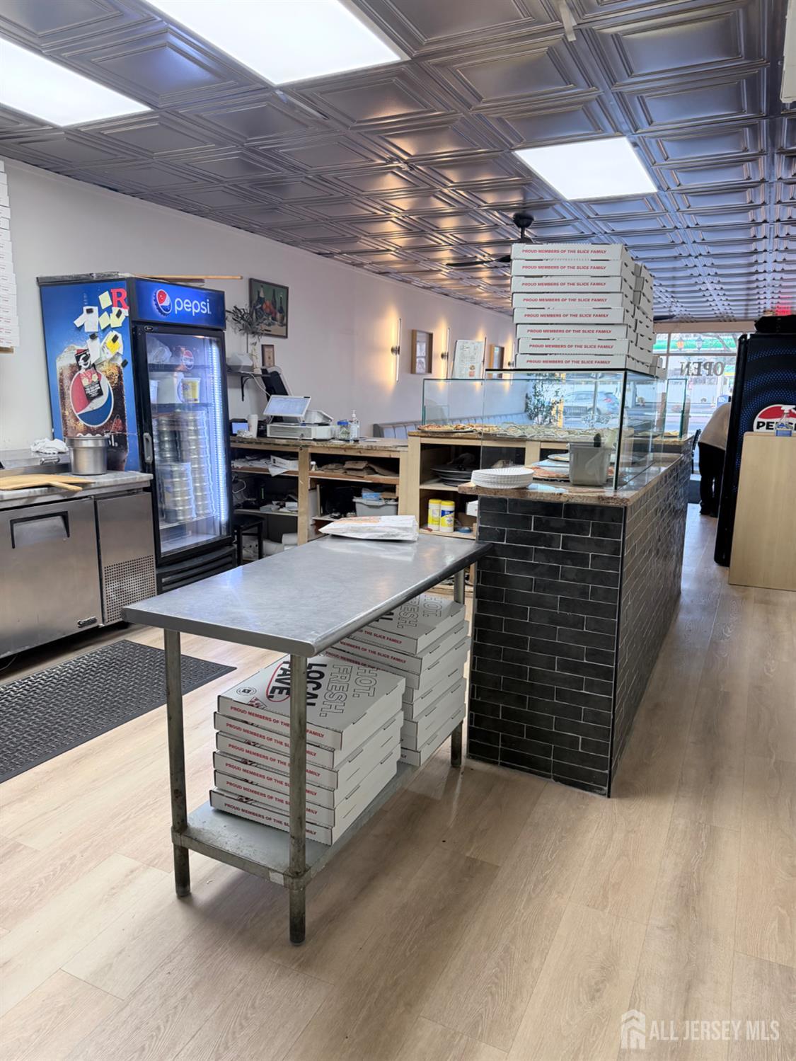 999 Amboy, Edison, NJ, 08837