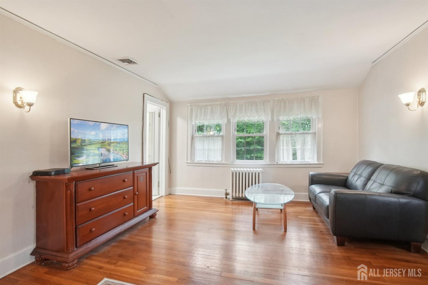 12 Edgewood, Edison, NJ, 08820