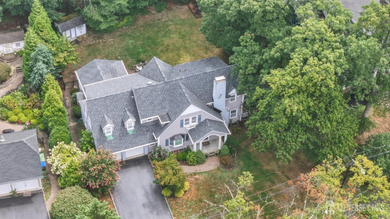 12 Edgewood, Edison, NJ, 08820