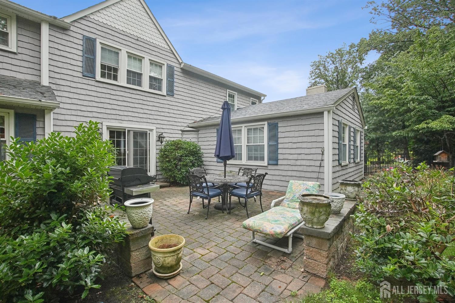 12 Edgewood, Edison, NJ, 08820