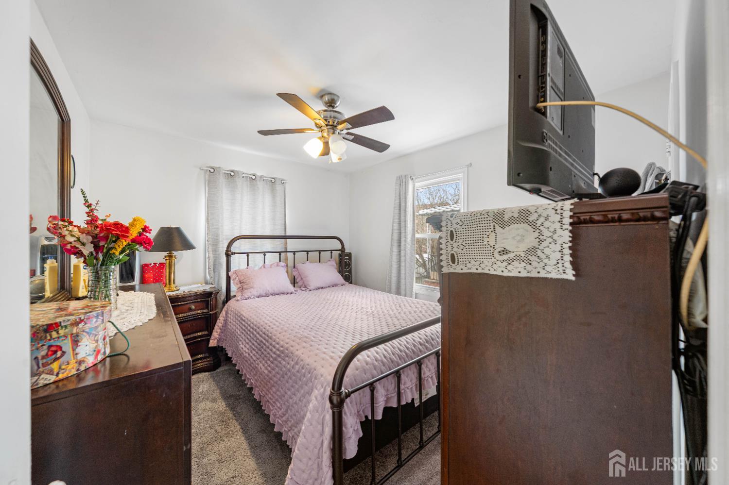 Homes for sale in Woodbridge Proper, NJ | 78 Spring St, Woodbridge Proper, NJ 07095 | MLS# 2610185R