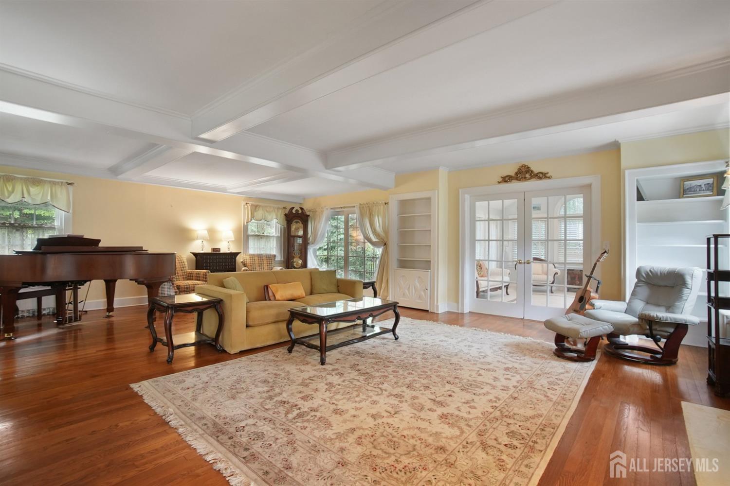 12 Edgewood, Edison, NJ, 08820