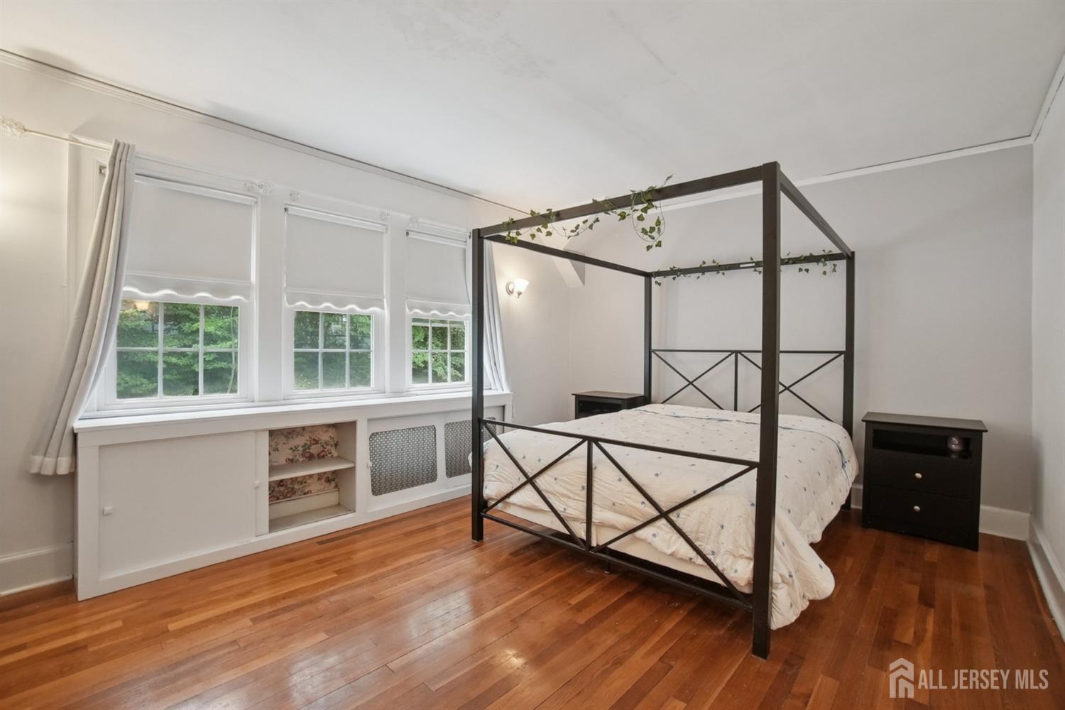 12 Edgewood, Edison, NJ, 08820