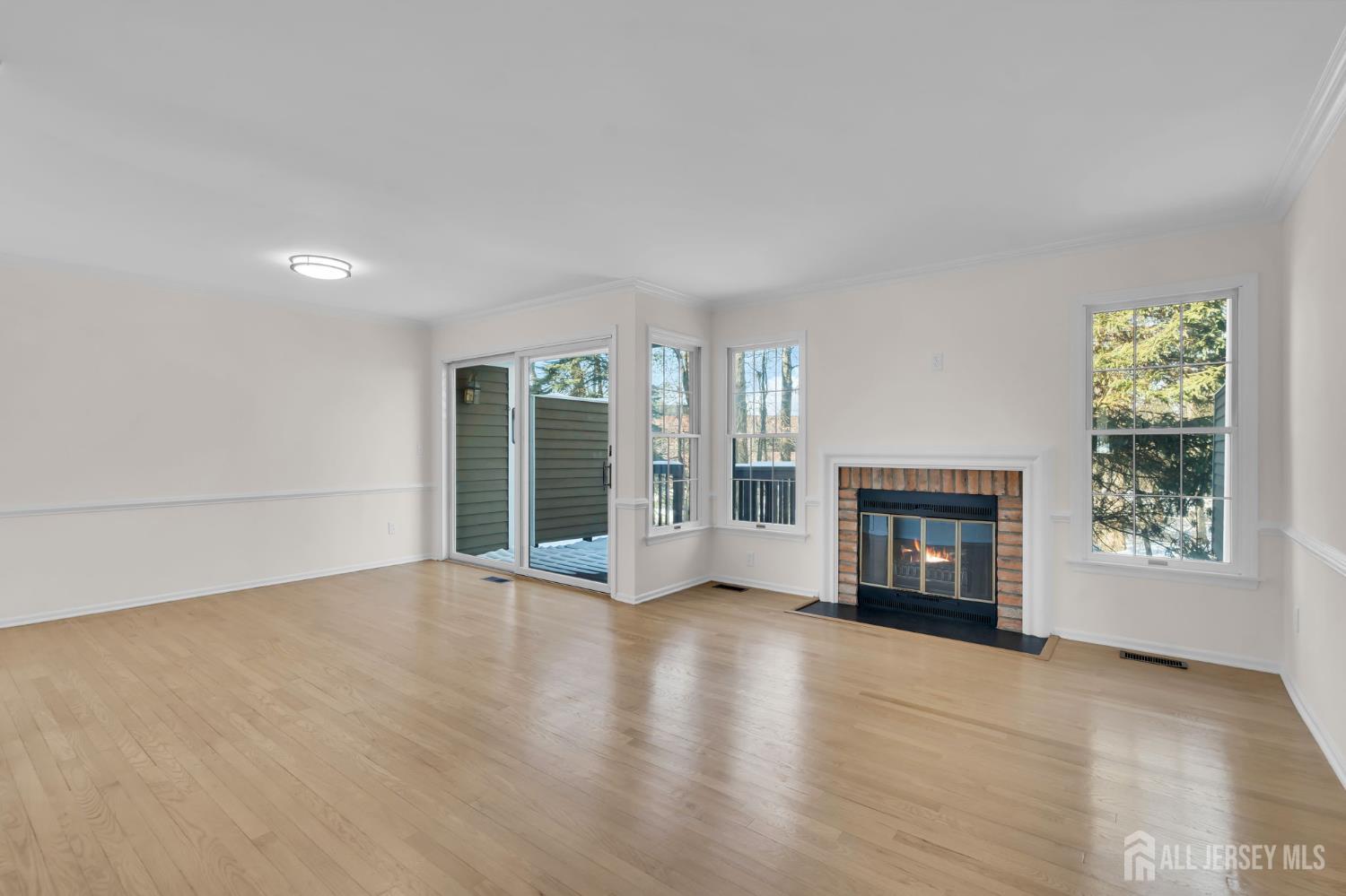 Homes for sale in Bedminster, NJ | 21 Stone Run Rd, Bedminster, NJ 07921 | MLS# 2610136R