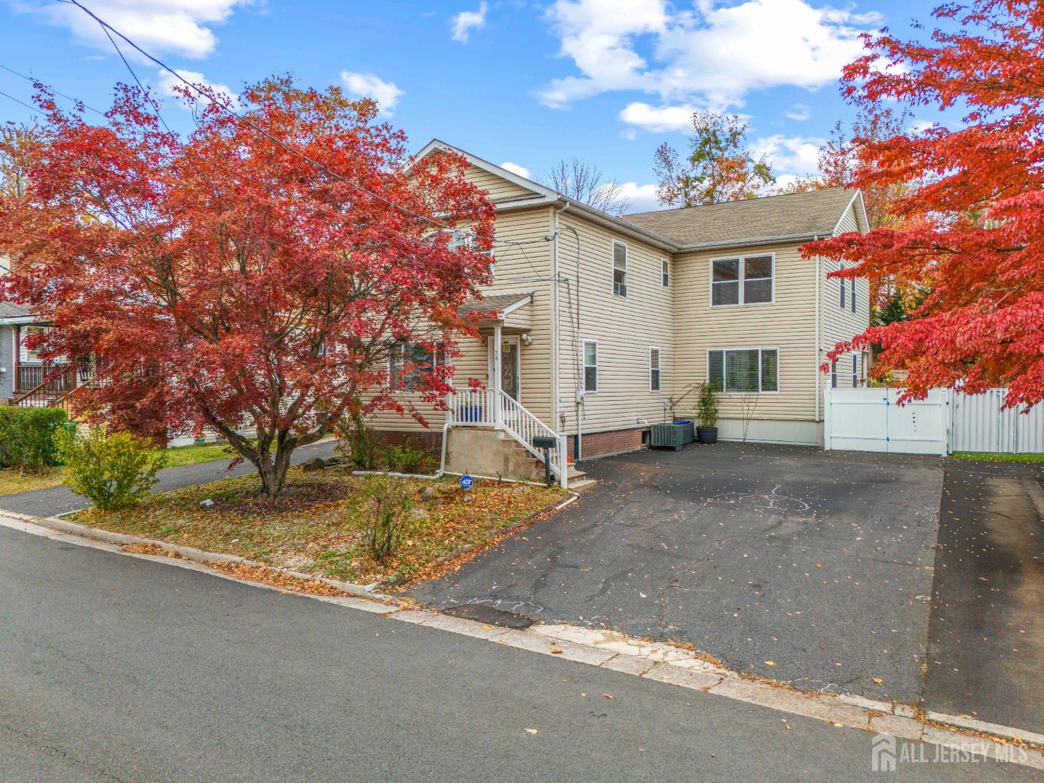 601 Oakwood Drive, Northvale, NJ, 07647