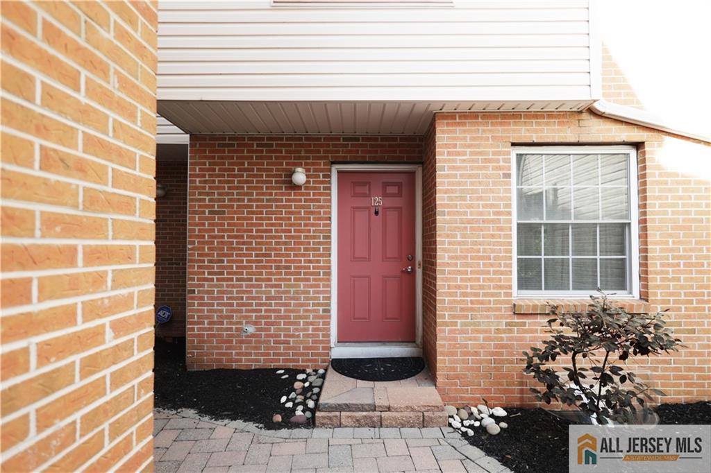 Homes for sale in South Amboy, NJ | 125 Adamecs Way #26, South Amboy, NJ 08879 | MLS# 2660623M