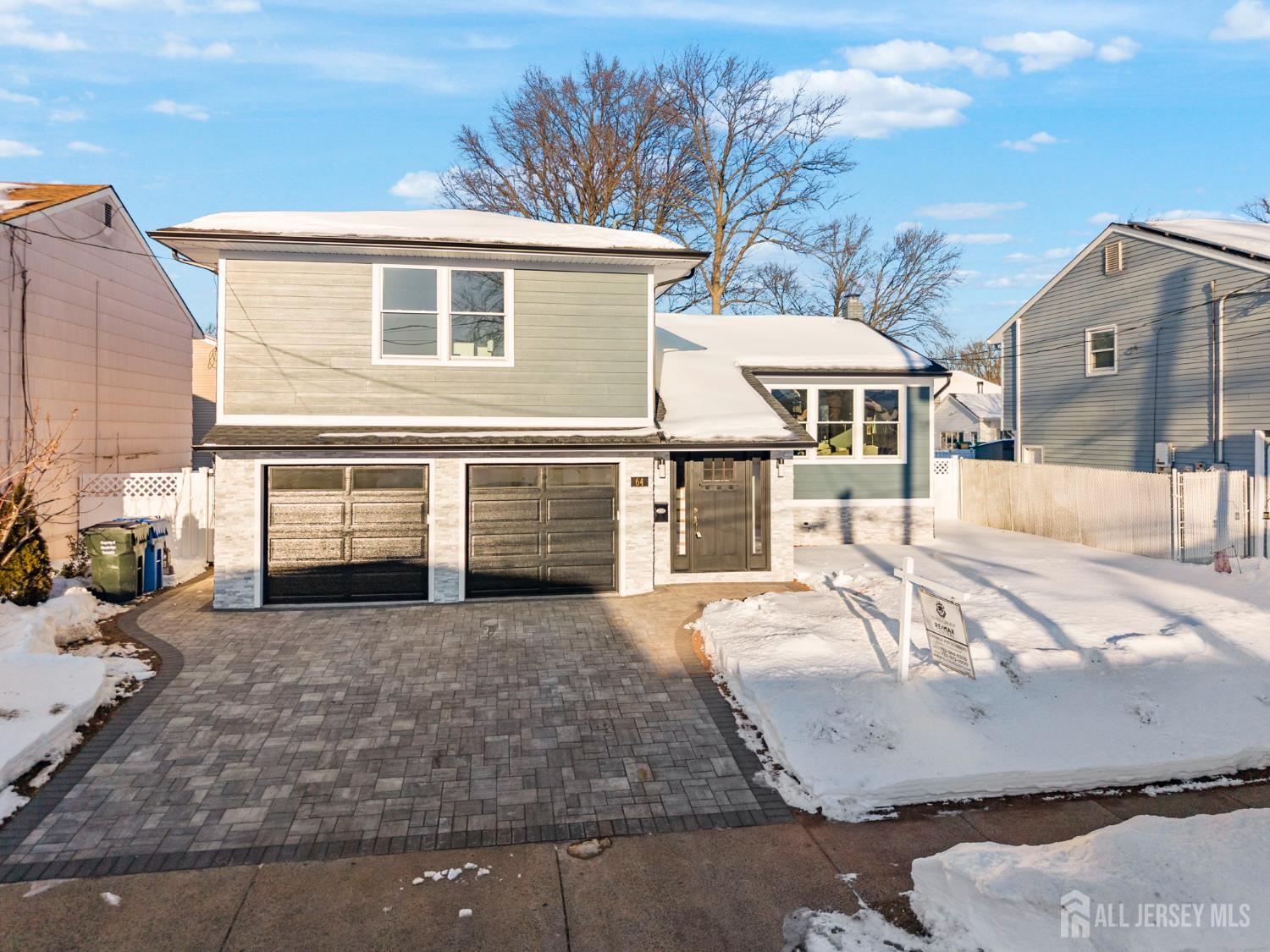 Homes for sale in Colonia, NJ | 64 S Cliff Rd, Colonia, NJ 07067 | MLS# 2610327R