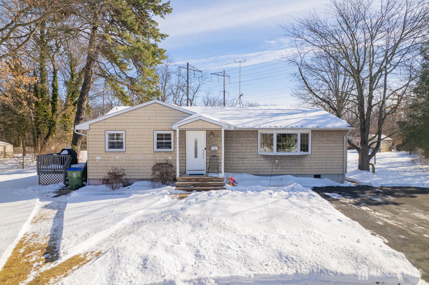 Homes for Sale in Edison, NJ