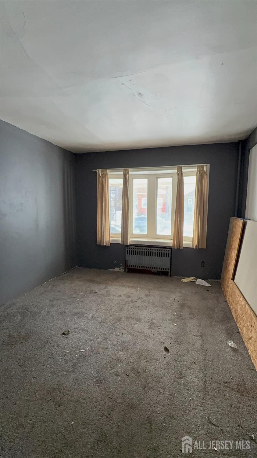 Homes for sale in Bayonne, NJ | 39 W 40 St, Bayonne, NJ 07002 | MLS# 2610411R