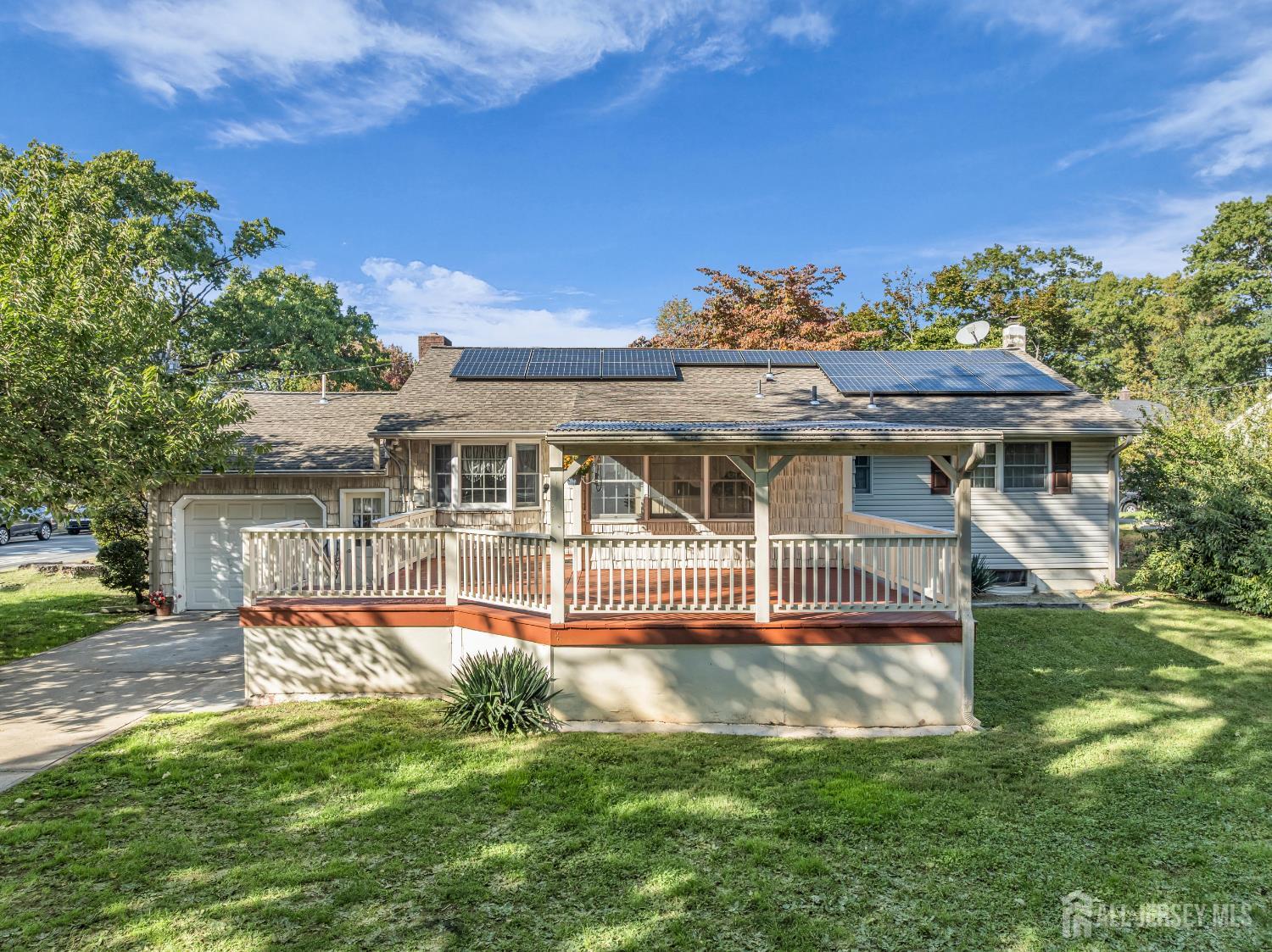 Homes for sale in East Brunswick, NJ | 1 Memorial Dr, East Brunswick, NJ 08816 | MLS# 2610388R