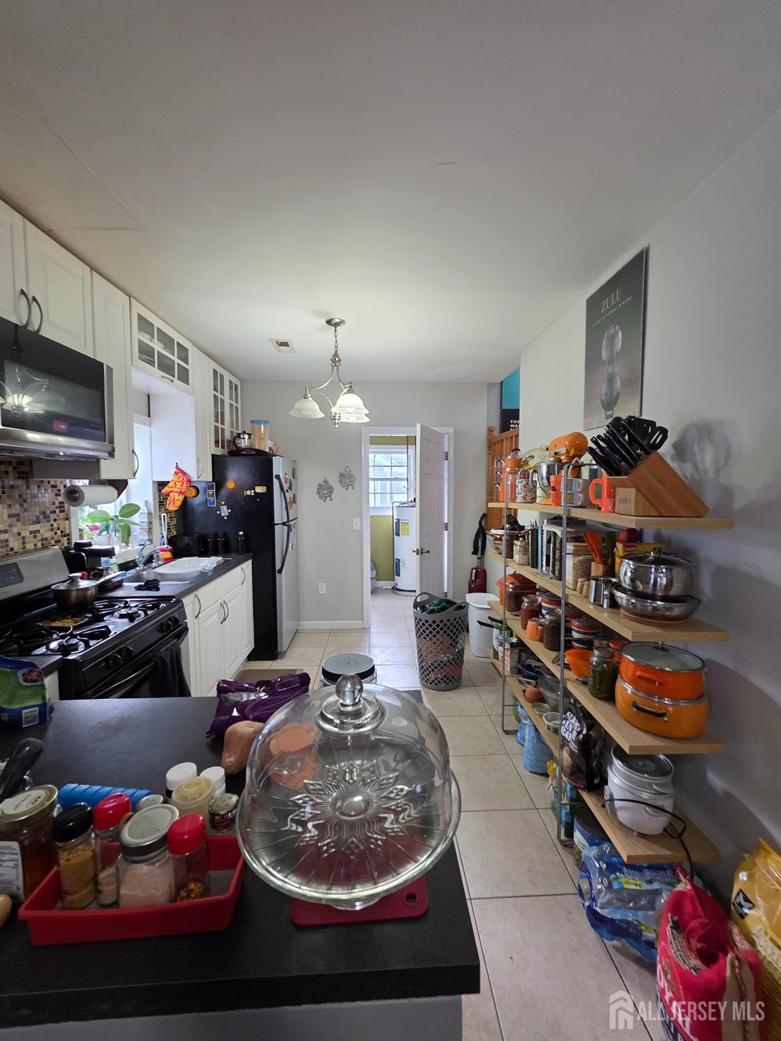 25 Columbia, Trenton, NJ, 08618