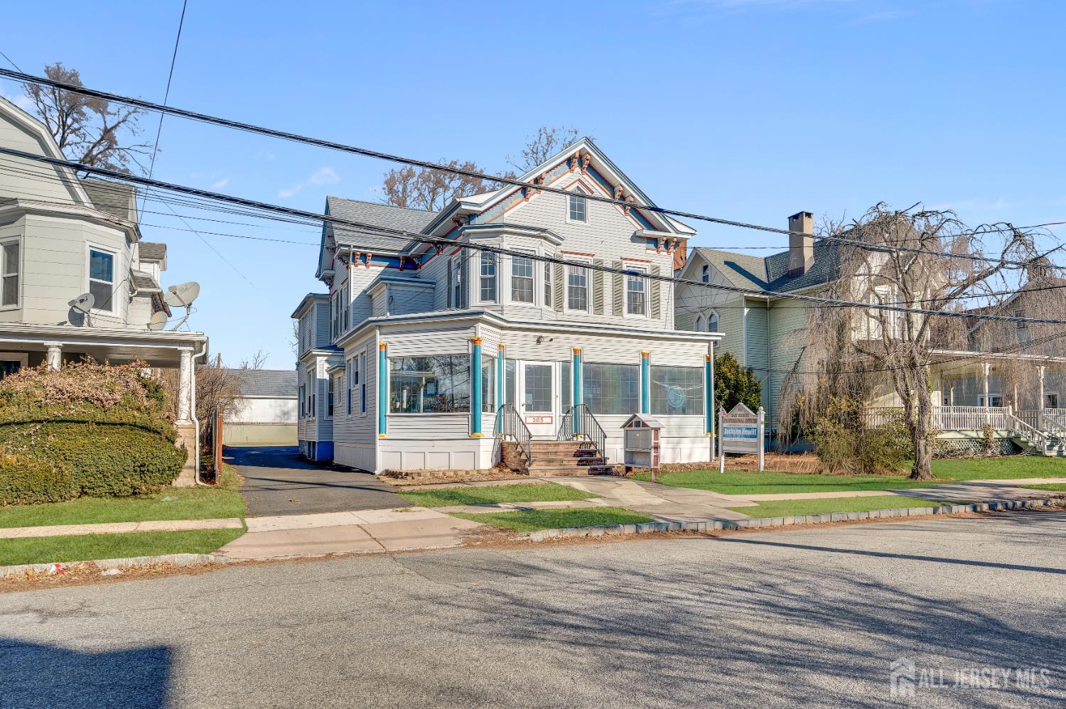 Homes for Sale in Somerset, NJ