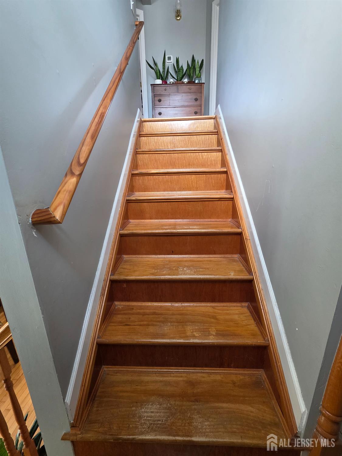 25 Columbia, Trenton, NJ, 08618