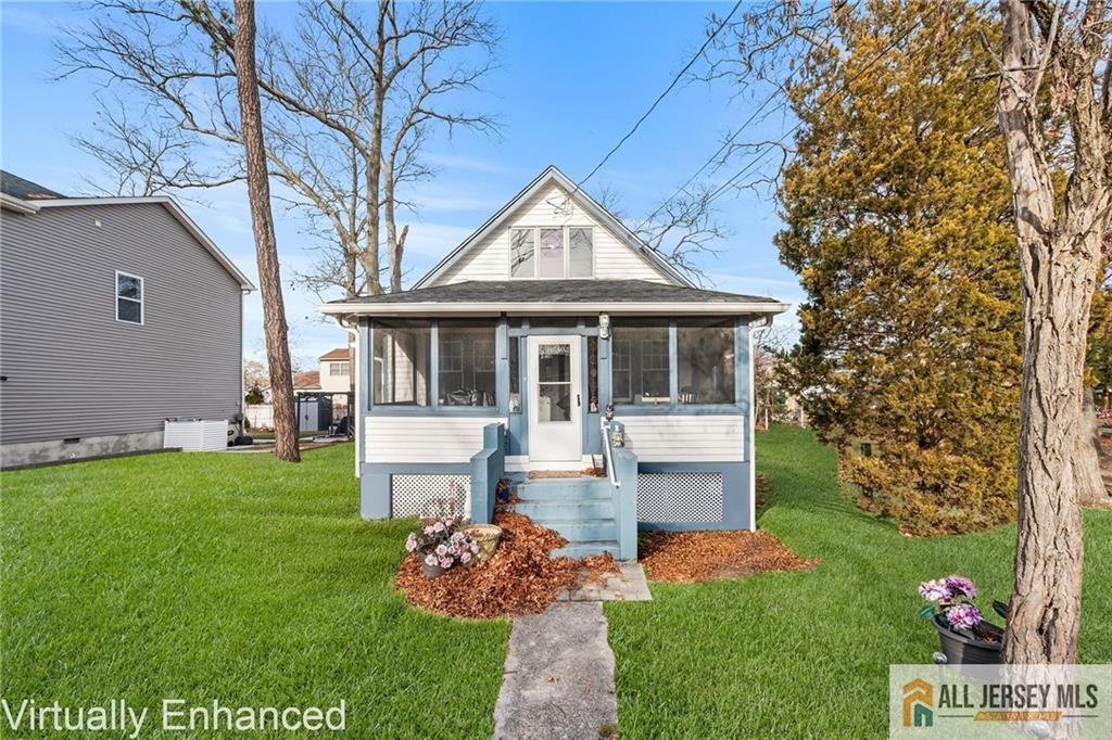 Photo of 638 Beachwood Boulevard, Beachwood NJ