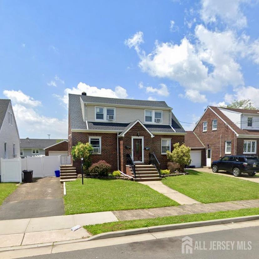 Photo of 41 Elmwood Avenue