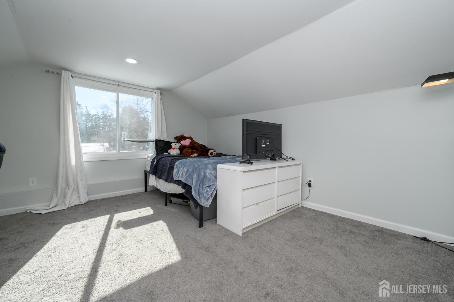 1326 Herbert, Monroe, NJ, 08094