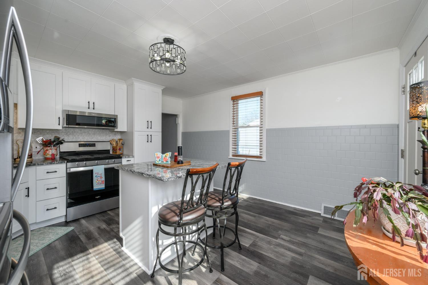 1326 Herbert, Monroe, NJ, 08094